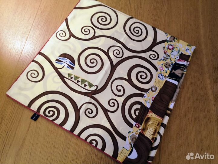 Шелковый платок