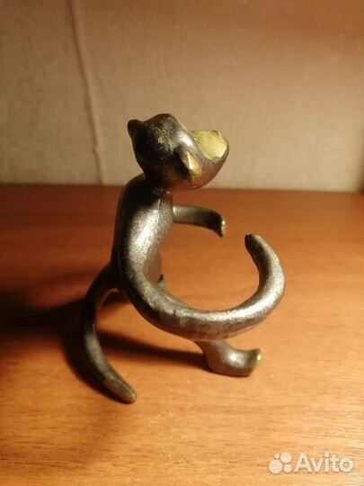 Солонка и перечница обезьяна