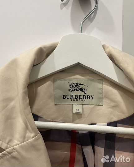 Тренч в стиле Burberry