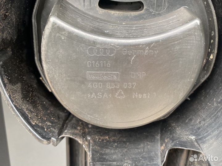 Решетка радиатора Audi