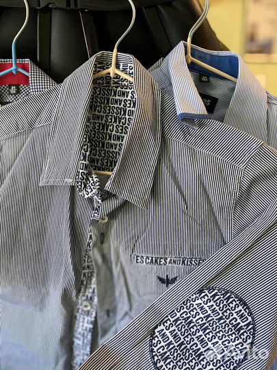 Рубашки фирменные на мальчика 134 140