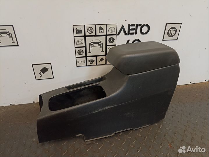 Подлокотник для Mitsubishi Lancer 9