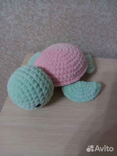 Игрушка вязанная черепаха