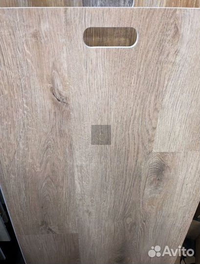 Купить замковый кварц винил