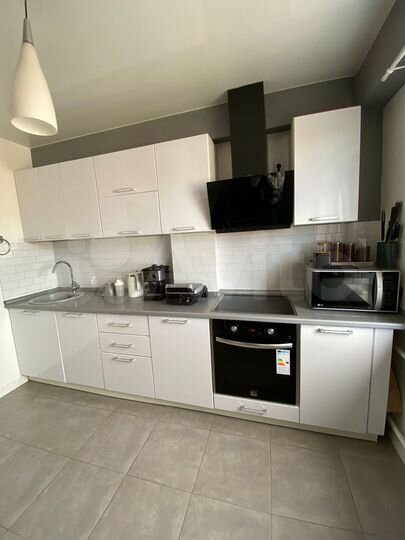 3-к. квартира, 79 м², 5/5 эт.