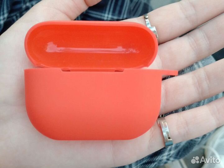 Чехол на airpods pro бу