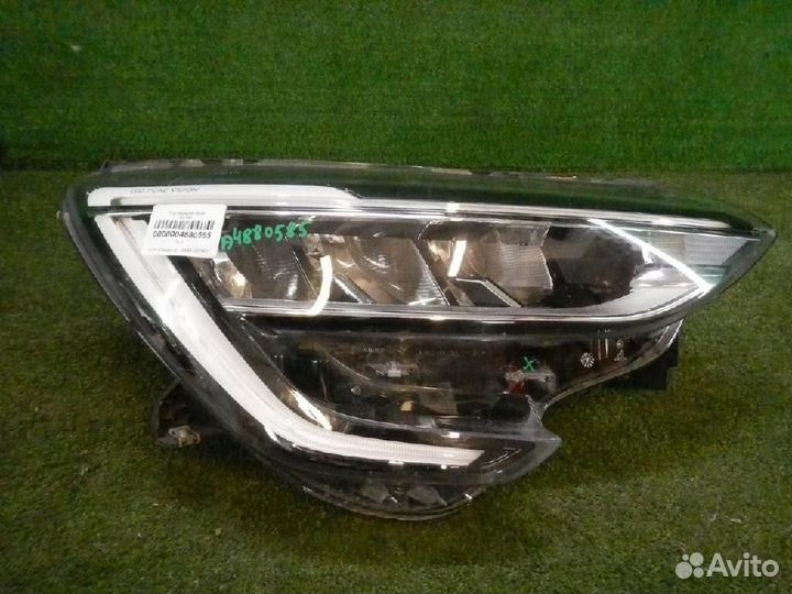 Фара правая Renault Arkana