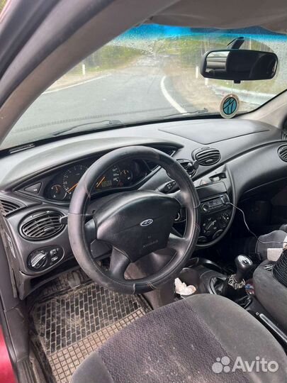 Ford Focus 1.6 МТ, 1998, 270 000 км