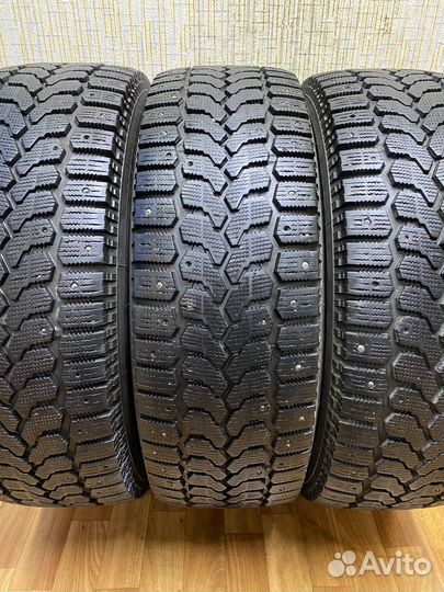 Yokohama Ice Guard F700Z 225/65 R17