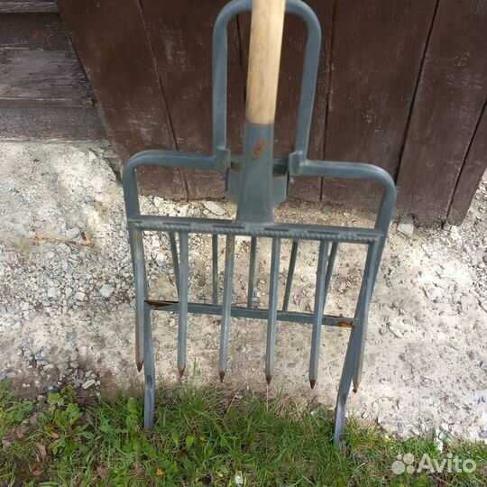 Лопата штыковая