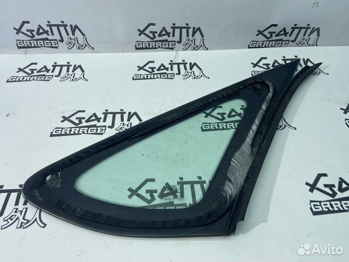 Стекло боковое левое Ford Focus 2 седан