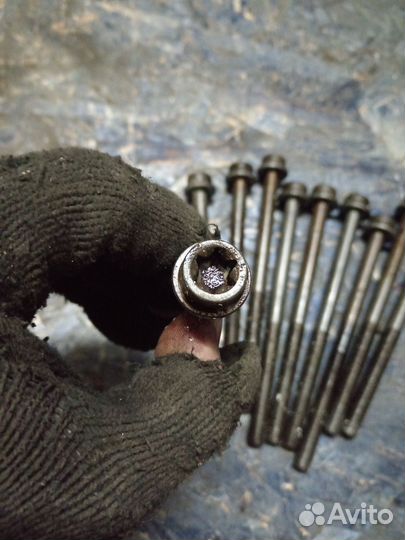 Болты гбц Ford Focus 2