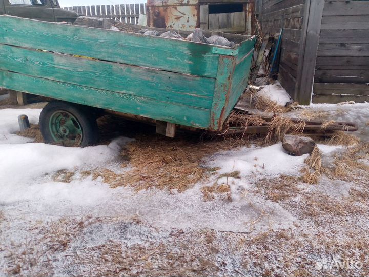 Тракторный прицеп телега