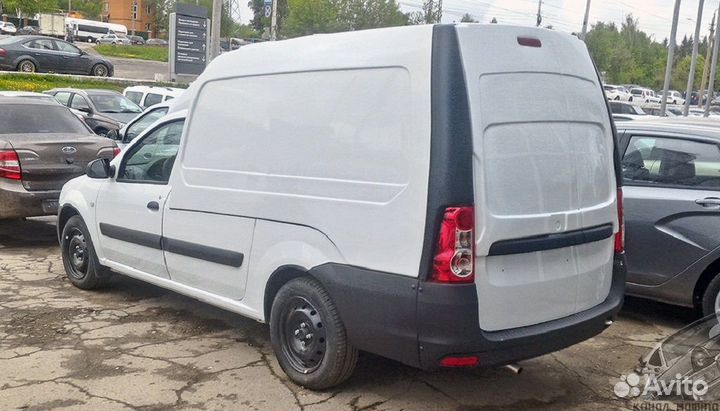 Водитель LADA Largus