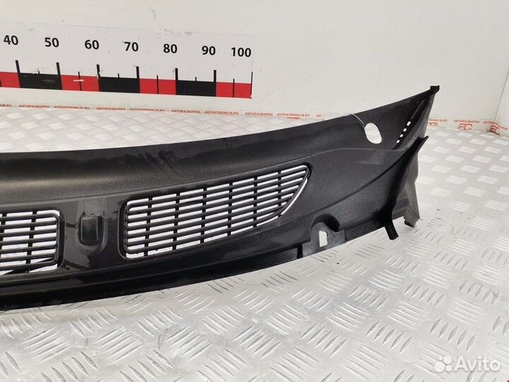 Дождевик (жабо) для Skoda Roomster (5J) 5J1819403A