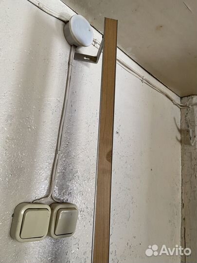 Карниз б/у 1,5 м