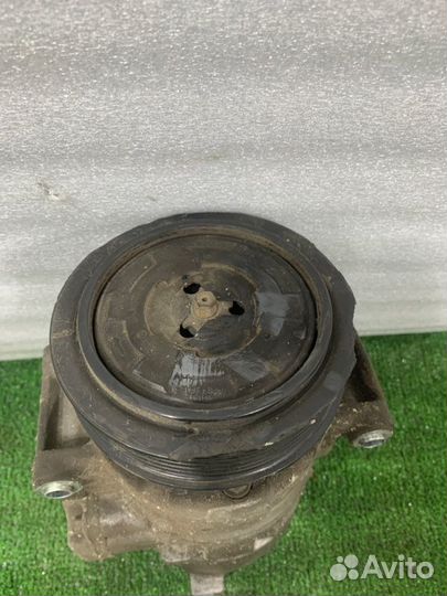 Компрессор кондиционера Volkswagen Golf хетчбэк