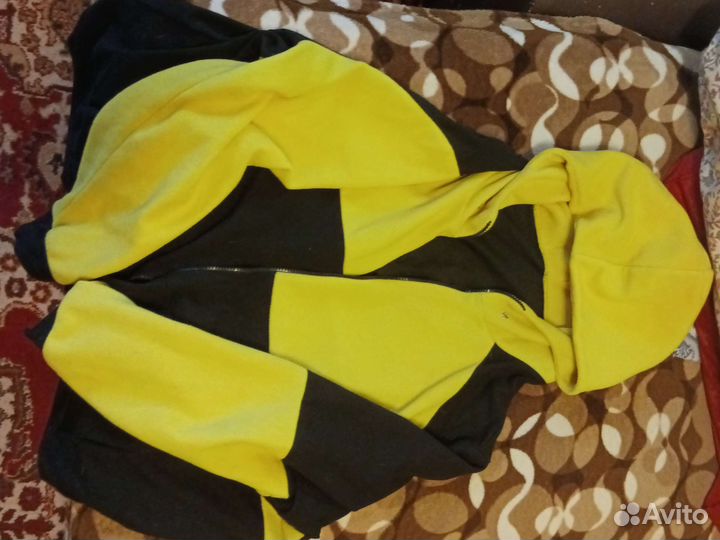 Спортивный костюм женский