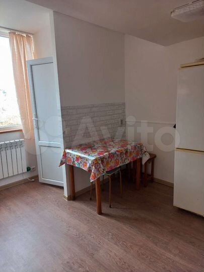 2-к. квартира, 45 м², 2/2 эт.