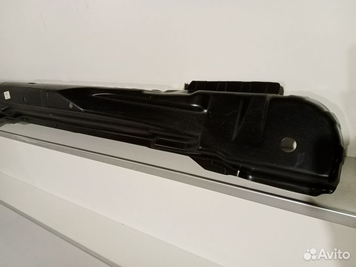 4B0809755B Усилитель левого порога Audi A6 97-04