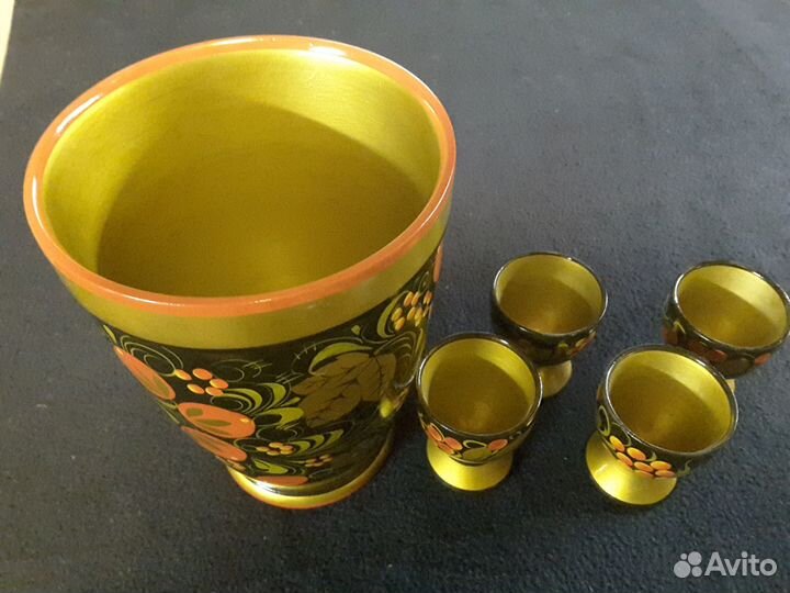 Посуда хохлома