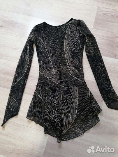 Платье фигурное для выступления