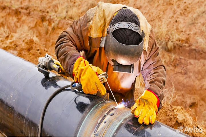 Электрогазосварщик с накс нгдо вахта