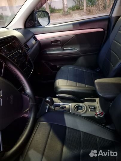 Mitsubishi Outlander 2.0 CVT, 2013, 270 000 км