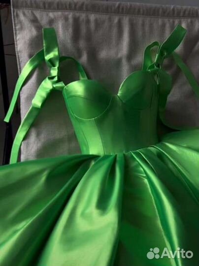 Пошив вечерних платьев, на выпускной