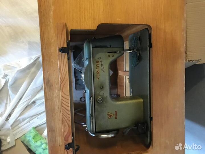 Швейная машина Veritas