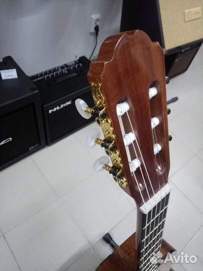 Классическая гитара Kremona S65C