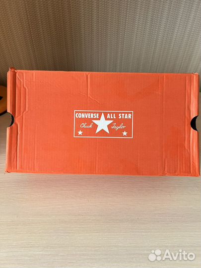 Обувь. Кеды