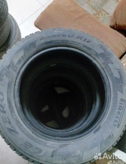 Pirelli Ice Zero 225/60 R17