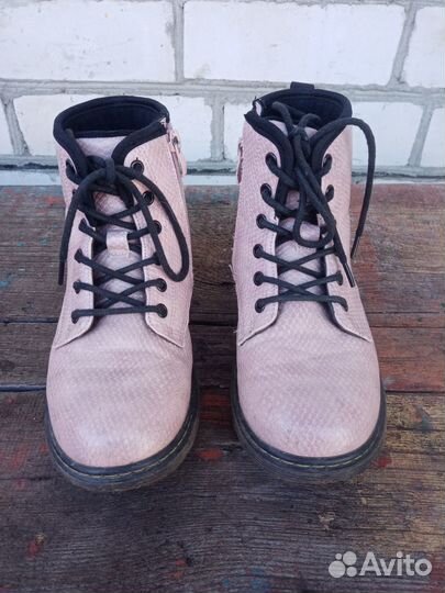 Ботинки для девочки 35р