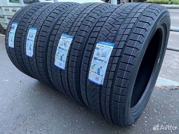 Triangle PL02 265/40 R20 104V