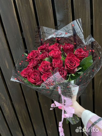 Букет свежих роз, доставка и самовывоз