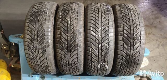 Goodyear Vector 4Seasons 205/50 R17 89V