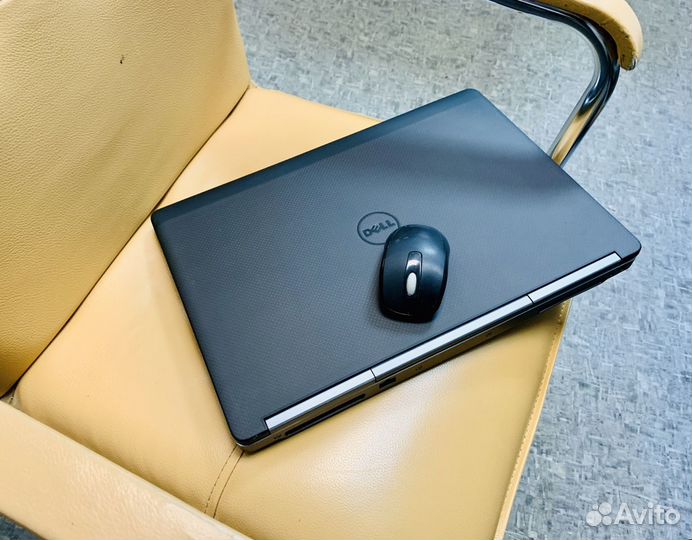 Ноутбук Dell Core i7 + SSD
