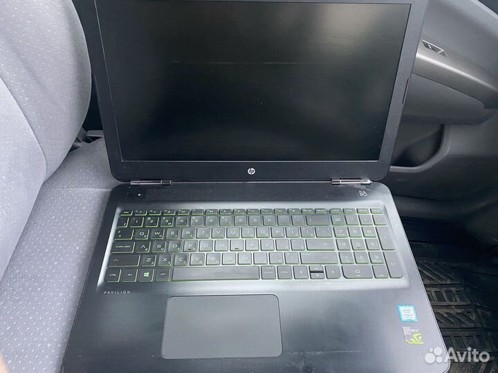 Продам ноутбук HP 15-bc404ur