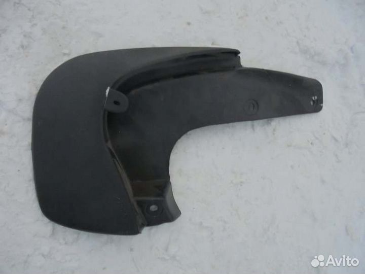 Брызговик задний левый Toyota Camry ACV30