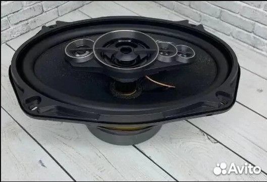 Динамики автомобильные Pioneer 1800W