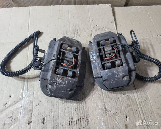 Суппорт тормозной задний задний Audi Q7 4L BHK