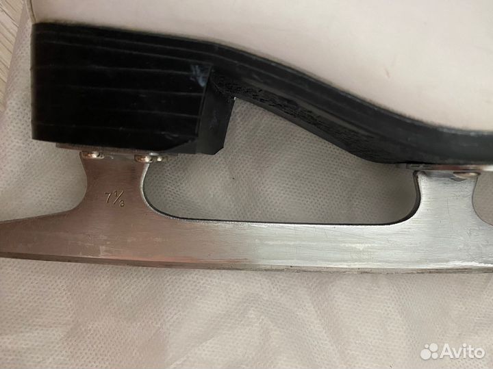 Коньки larsen kristina