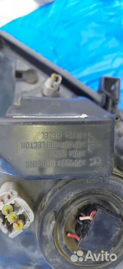Продам фару на Honda