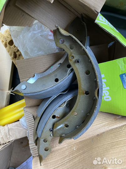 Задние тормозные колодки