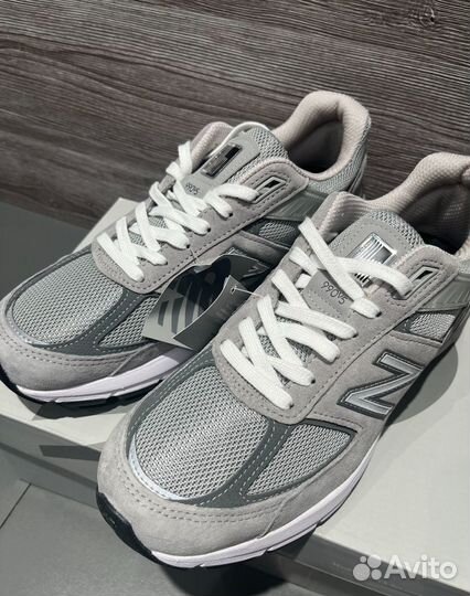 Кроссовки New balance 990v5