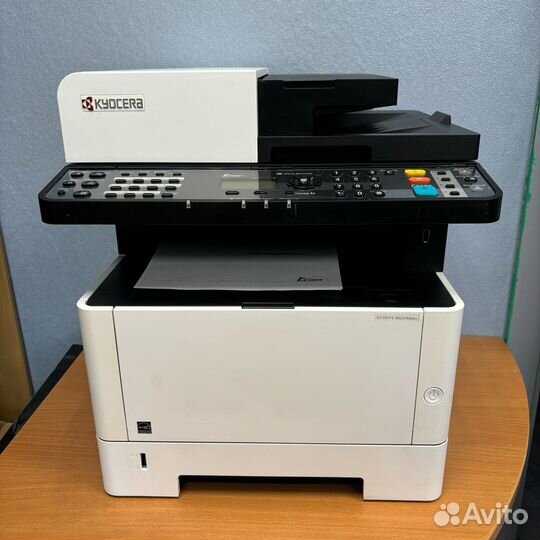 Мфу Kyocera Ecosys M2540DN (52 276 страниц)