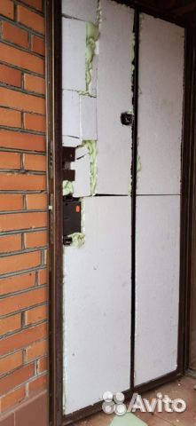 Ремонт дверей и замена замков