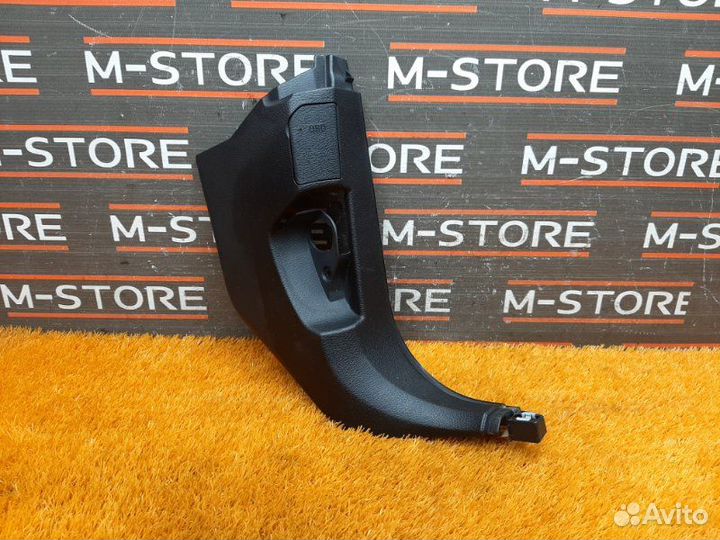 Обшивка стойки передняя правая Bmw X6 E71 N63B44A