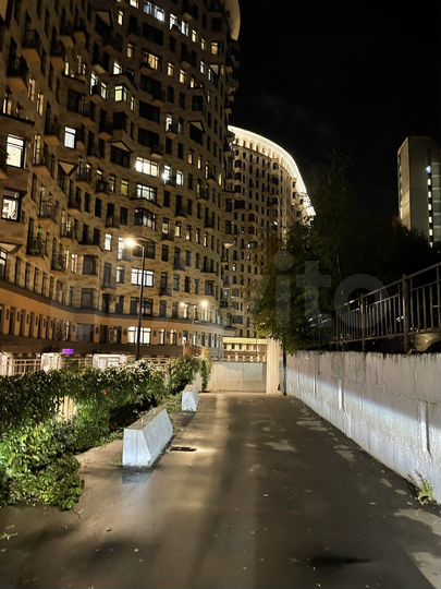 Машиноместо, 11 м²